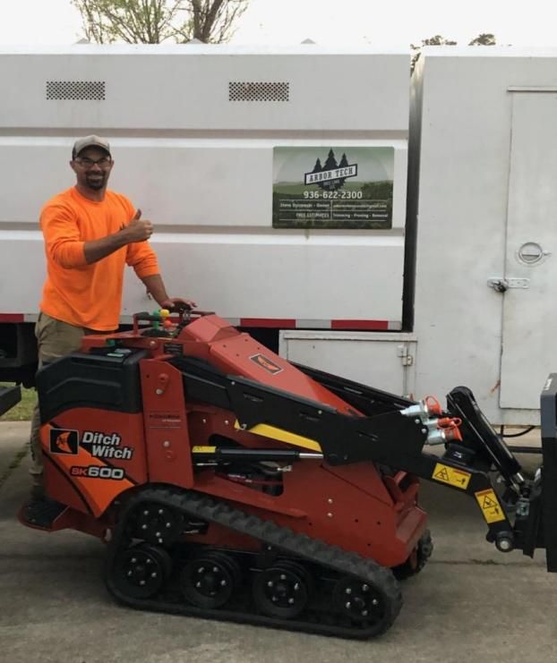 Service vehicle for Arbor Tech Tree Care